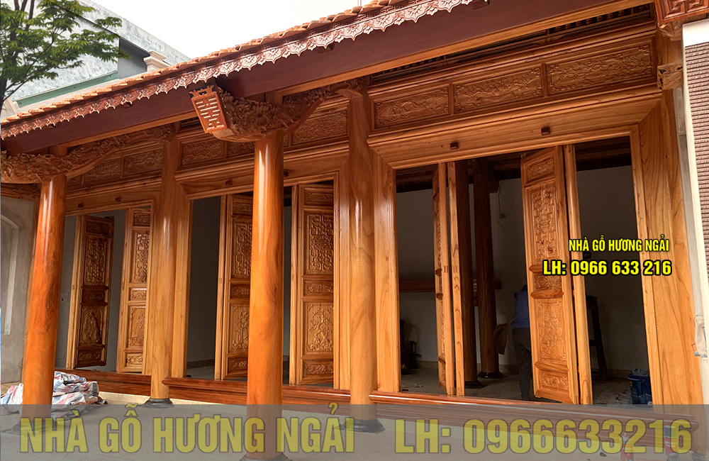 Nhà gỗ xoan ta 3 gian 